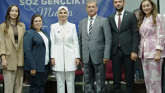 Bakan Göktaş Milas'ta Gençlerle Söyleşide Buluştu
