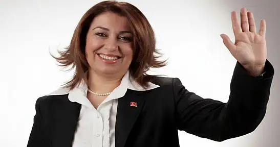 CHP Milas İlçe Başkanlığı'na Zühra Dönmez getirildi