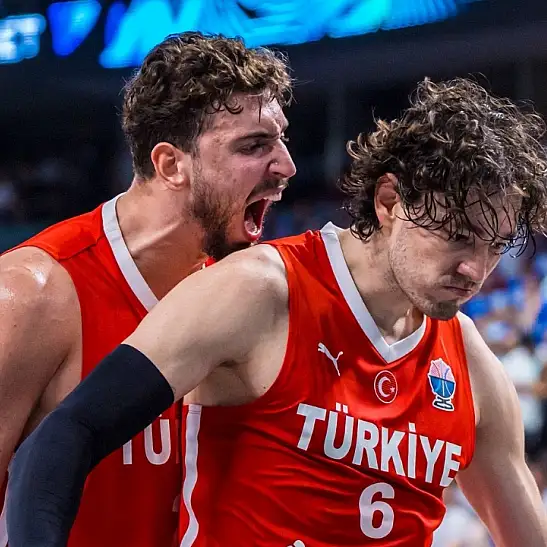 12 Dev Adam Tarih Yazdı: Türkiye 24 Yıl Sonra Yeniden Finalde