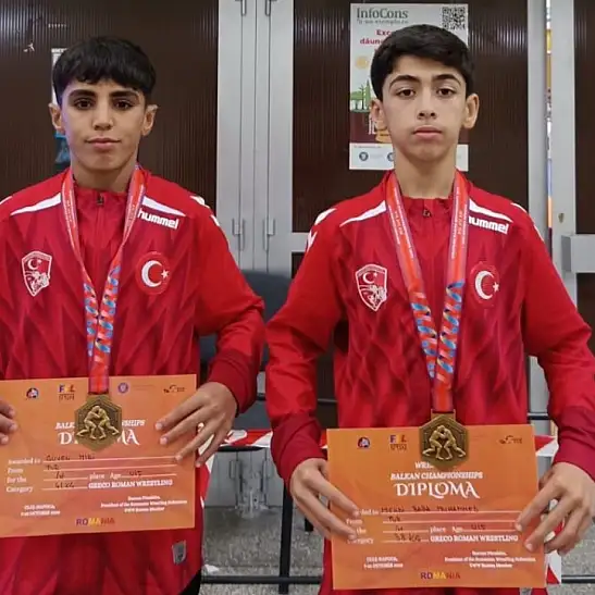 Milas'ın yiğitleri al bayrağı Bükreş’te göklere çekti