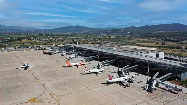 Milas Havalimanı 6 Ayda Nüfusunun Üzerinde Yolcu Ağırladı