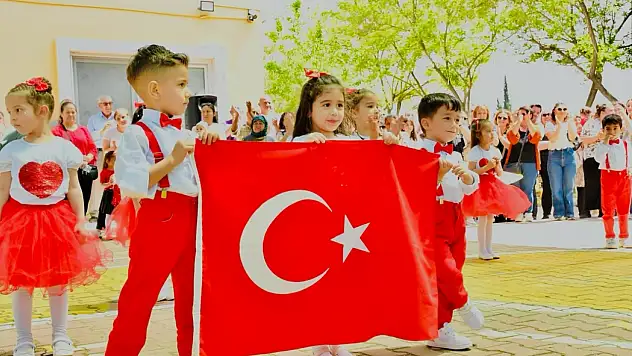 Milas'ta Eğitim İstikbal Maarifle Başladı: 24 Bin Öğrenci Ders Başı Yaptı!