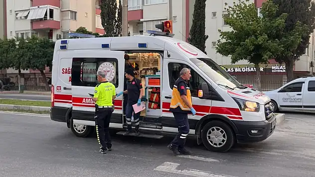 Milas'ta Geri Geri Çıkan Araç Kazaya Neden Oldu: 1 Kişi Yaralandı