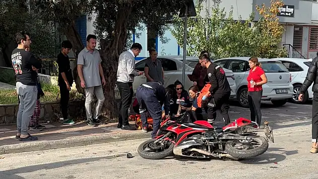 Milas'ta Geri Manevra Yapan Kamyonete Çarpan Genç  Sürücü Yaralandı