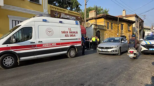 Milas'ta Karşıya Geçen Çocuklara Motosiklet Çarptı