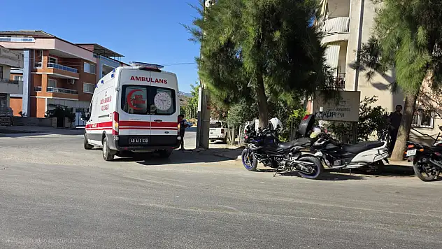 Milas'ta Kaza: Motosiklet Otomobille Çarpışmamak İçin Devrildi: 2 Yaralı