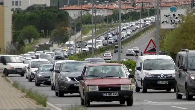Milas’tan 48 saatte 50 bin araç Bodrum’a geçti