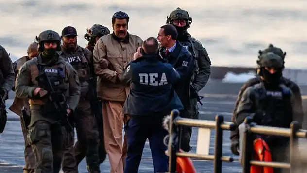 TARİHİ DAVA BAŞLADI: Maduro New York'ta Hakim Karşısında – 'Ben Savaş Esiriyim!'