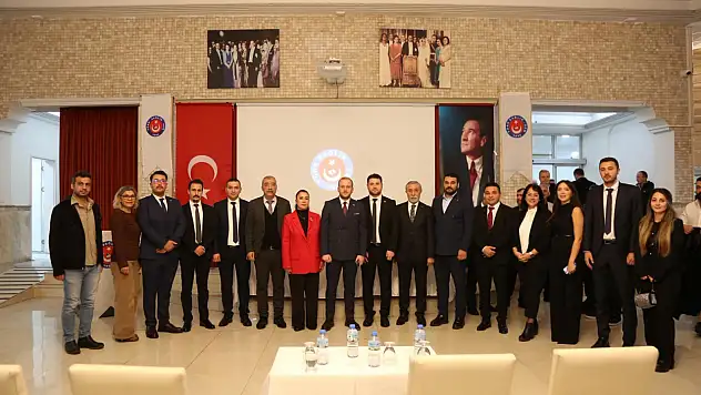 Türk Sağlık-Sen Muğla Şubesi'nde Yeni Dönem: Mehmet Ataş Başkan Seçildi