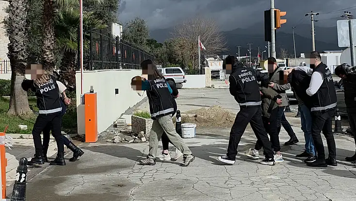 Milas’ta sokak satıcılarına yönelik uyuşturucu operasyonu: 6 şüpheli adliyeye sevk edildi