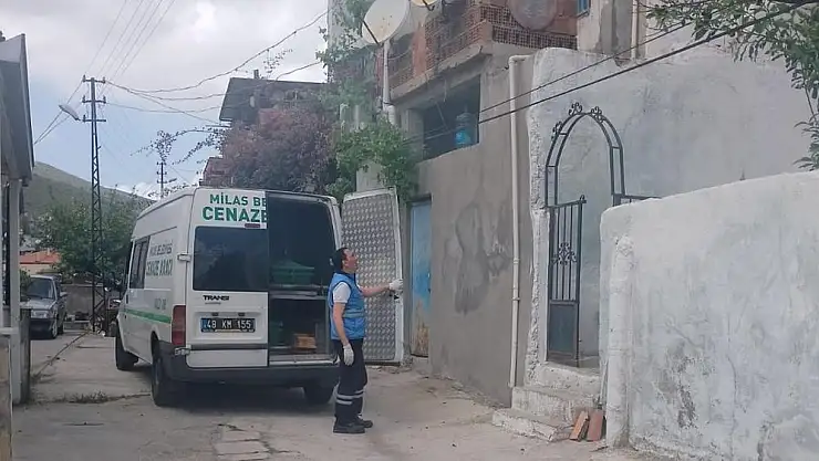 91 Yaşındaki Huri Akıncı Milas’ta Evinde Ölü Bulundu