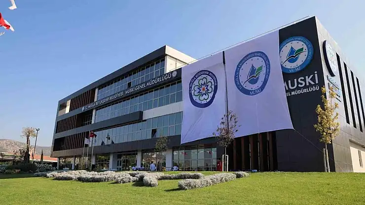 Büyükşehir elektrik kaynaklı su kesilmesinin önüne geçmek için yoğun mesai harcadı