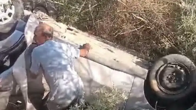 Damlıboğaz Yolunda Feci Kaza: Araç Şarampole Yuvarlandı