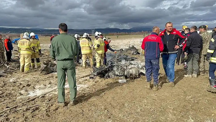 Isparta'da Askeri Helikopter Kazası: Biri Tuğgeneral 6 Asker Şehit Oldu