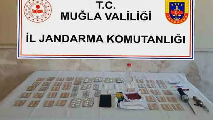 Jandarmadan Milas’ın merkezinde uyuşturucu operasyonu