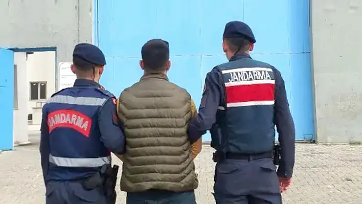 Milas Havalimanı'nda 10 yıl hapis cezası bulunan şahıs yakalandı