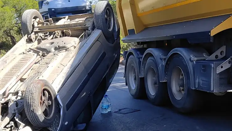 Milas Labranda yolunda otomobil çakıla kapılıp takla attı: 2 yaralı