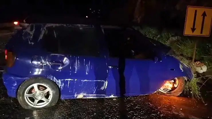 Milas-Söke yolunda feci kaza: 6 takla atan araçtan sağ çıktı