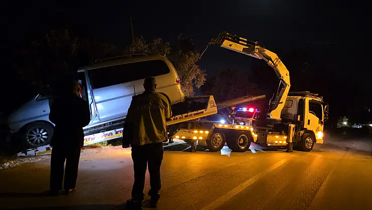 Milas'ta alkollü sürücü zeytin bahçesine uçtu