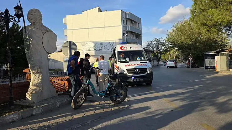 Milas'ta Kamyonet Elektrikli Bisiklet Sürücüsüne Çarptı: 1 Yaralı
