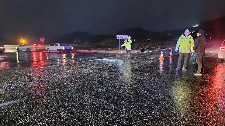 Milas Yatağan karayolu trafiğe kapatıldı