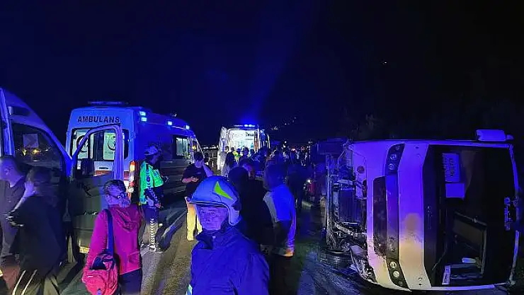 Muğla’da öğrencileri taşıyan otobüs şarampole devrildi: 25 yaralı