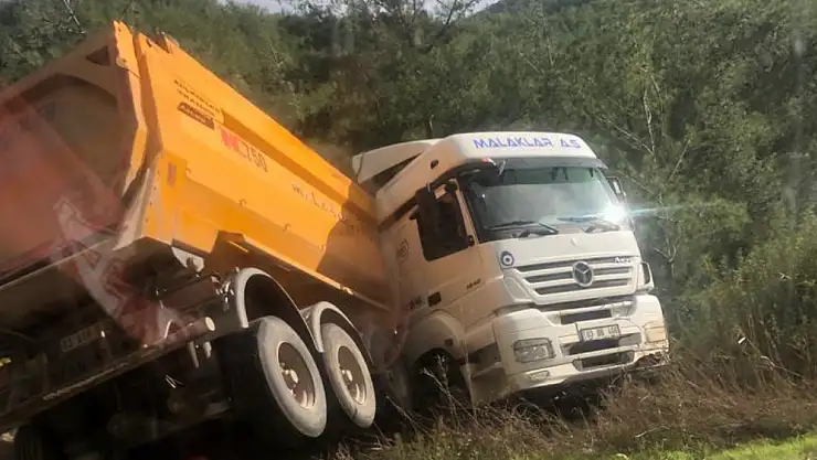 Ören Yolunda Tır Kazası: 1 Yaralı