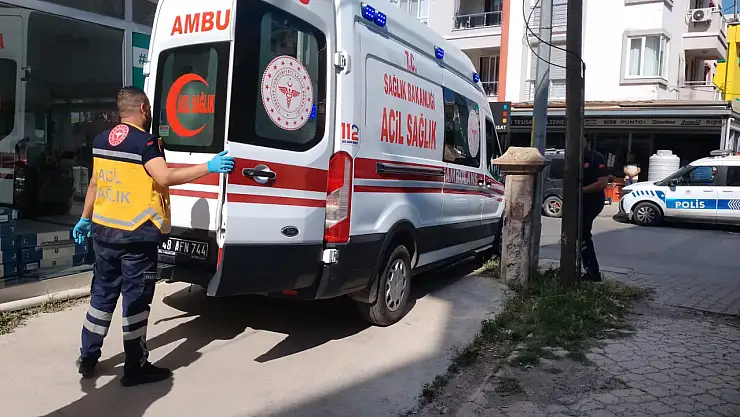 Sanayi Caddesi'nde kaza: Yüksekten düşen işçi yaralandı
