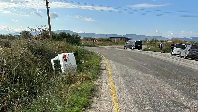 Avşar Mahallesi'nde kaza: Otomobil takla attı