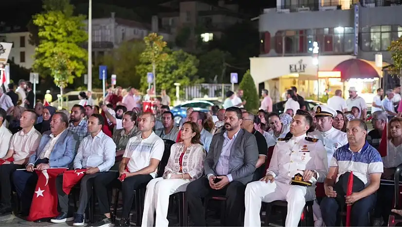 Milas'ta 15 Temmuz Anma Programı Yoğun Katılımla Gerçekleşti