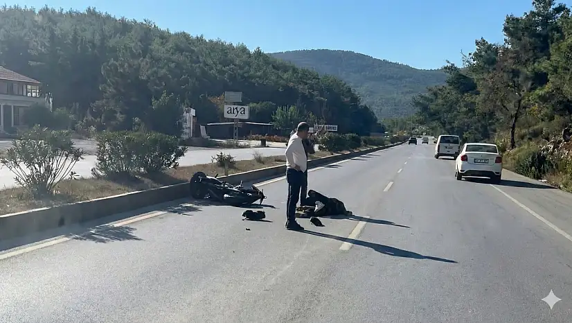 Milas'ta Kamyona Çarpan Motosiklet Sürücüsü Yaralandı