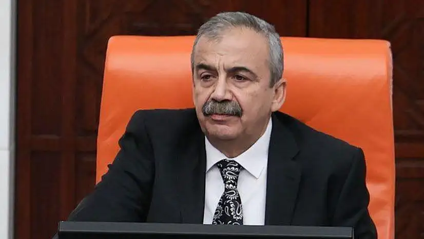 TBMM Başkanvekili Sırrı Süreyya Önder hayatını kaybetti