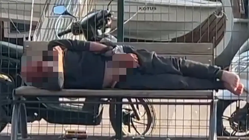 Kimliği belirsiz şahıstan çocuk parkında skandal davranış