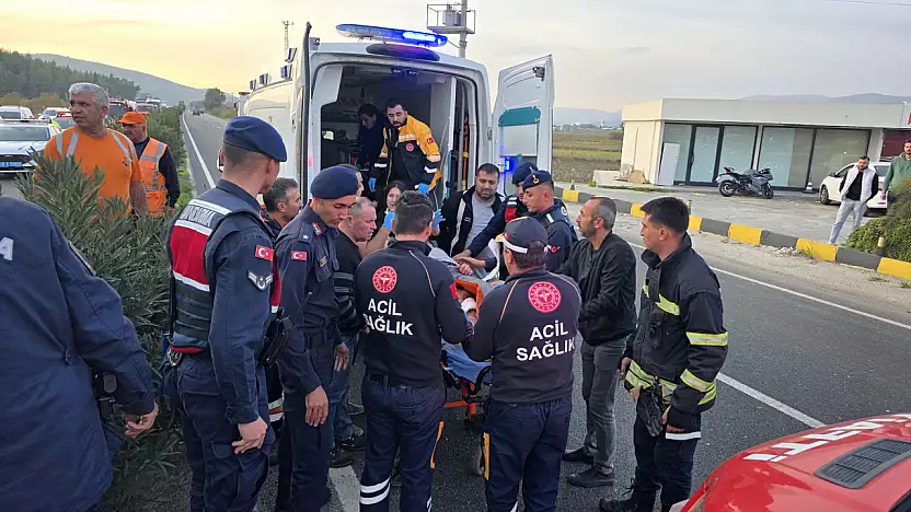 Milas Bodrum Karayolunda Feci Çarpışma: 1'i Ağır 2 Yaralı