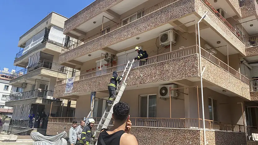 Milas'ta Apartman Dairesinde Yangın Korkuttu