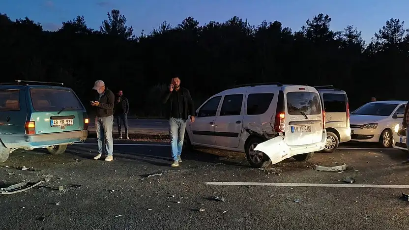 Milas Yatağan Yolunda Zincirleme Kaza: Trafik Kilitlendi