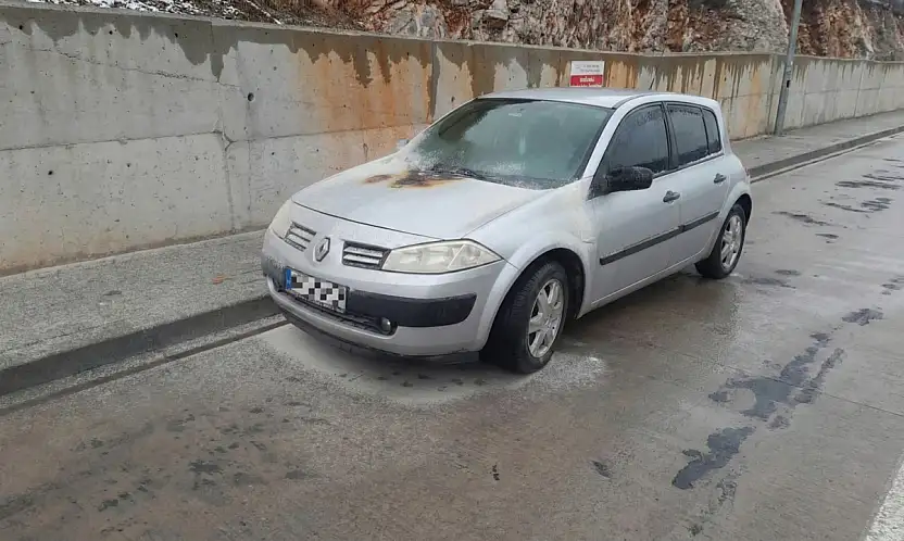 Milas Devlet Hastanesi Otoparkında Araç Yangını Paniğe Neden Oldu