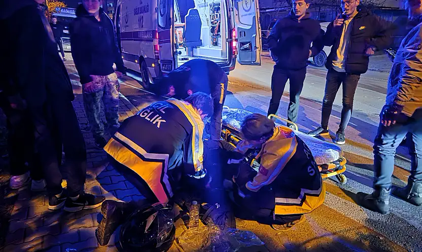 Milas Sanayi Caddesi'nde Hareketli Anlar: Kurye Kaza Yapıp Yaralandı