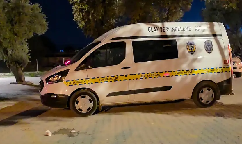 Milas'ta AVM otoparkında bıçaklı kavga: 1 kişi yaralandı