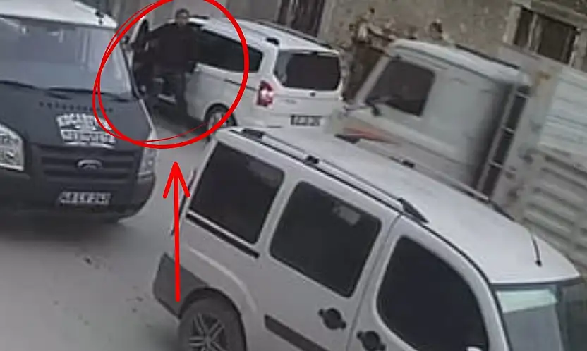 Milas'ta Feci Kaza: Aracından İnerken Kamyonetin Altında Kaldı