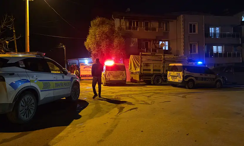 Milas'ta Gergin Gece: Komşular Birbirine Girdi, Mahalleli Sokağa Döküldü