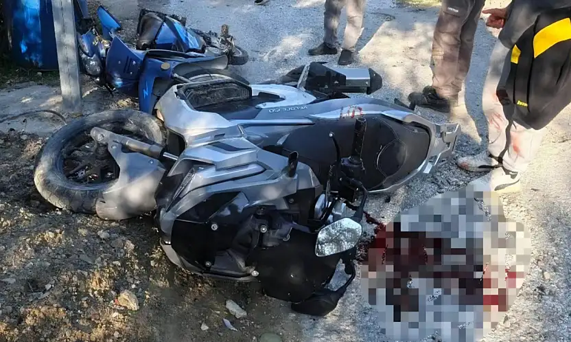 Milas'ta iki motosiklet çarpıştı: 1'i ağır 3 yaralı