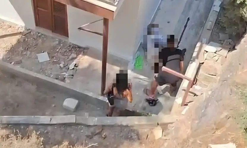 Milas'ta Temizlik Yaparken Üçüncü Kattan Düşen Emekçi Kadın Ağır Yaralandı