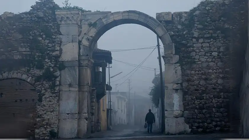 Milas'ta bulunan bu kapıdan geçen herkes tanrıların gözü önündeydi